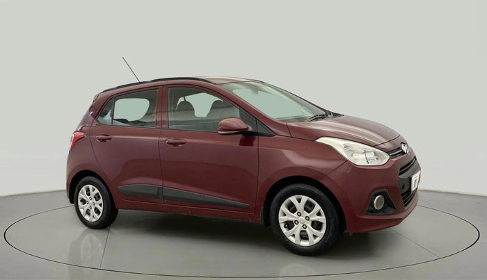 2016 Hyundai Grand i10 SPORTZ 1.2 KAPPA VTVT, Petrol, Manual, 39,805 km, Right Front Diagonal