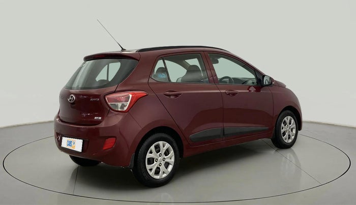 2016 Hyundai Grand i10 SPORTZ 1.2 KAPPA VTVT, Petrol, Manual, 39,805 km, Right Back Diagonal