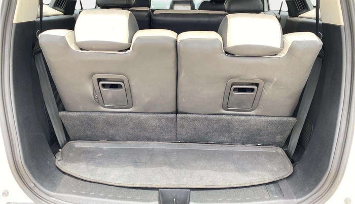 2022 Tata Safari XE, Diesel, Manual, 73,494 km, Boot Inside