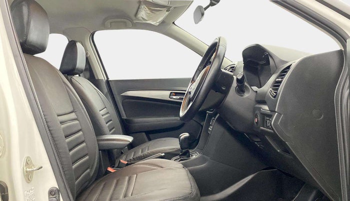 2019 Maruti Vitara Brezza ZDI PLUS AMT, Diesel, Automatic, 82,454 km, Right Side Front Door Cabin
