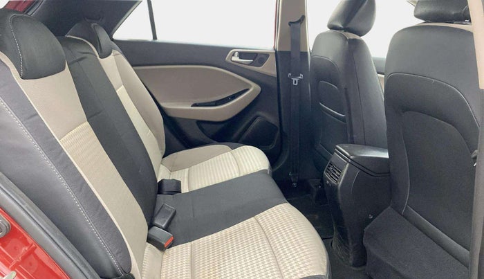 2019 Hyundai Elite i20 SPORTZ PLUS 1.2, Petrol, Manual, 93,355 km, Right Side Rear Door Cabin