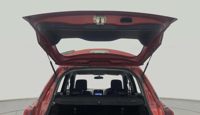 2018 Maruti Vitara Brezza VDI, Diesel, Manual, 79,055 km, Boot Door Open