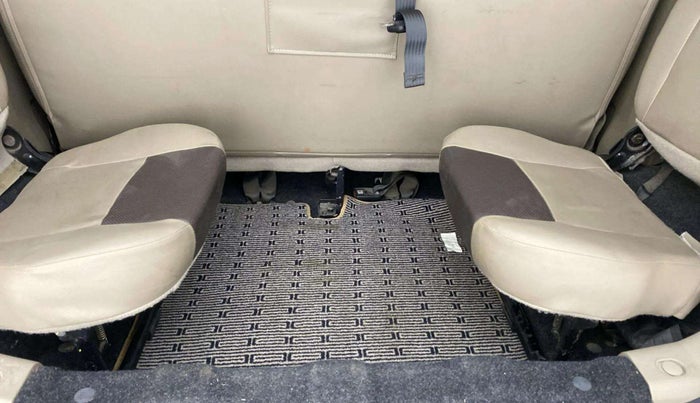 2022 Mahindra BOLERO NEO N 4, Diesel, Manual, 34,846 km, Third Seat Row ( optional )
