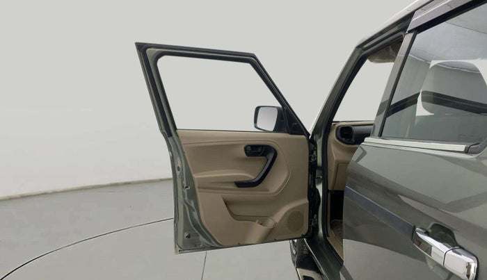 2022 Mahindra BOLERO NEO N 4, Diesel, Manual, 34,846 km, LHS Front Door