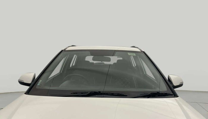 2018 Hyundai Creta SX AT 1.6 DIESEL, Diesel, Automatic, 93,610 km, Front Windshield