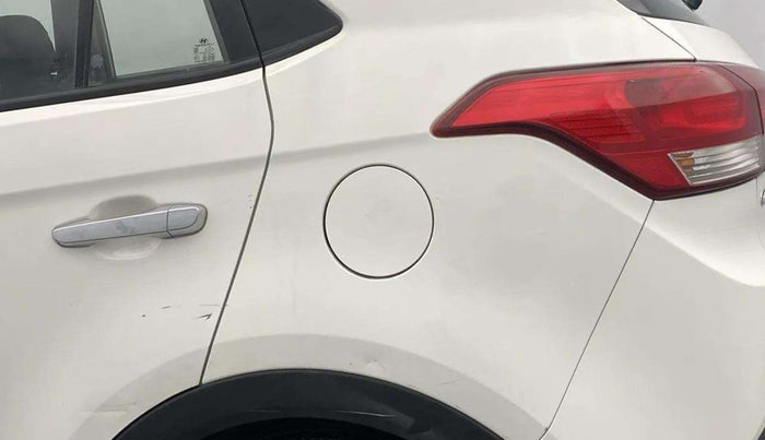 2018 Hyundai Creta SX AT 1.6 DIESEL, Diesel, Automatic, 93,610 km, Left quarter panel - Minor scratches