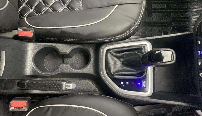 2018 Hyundai Creta SX AT 1.6 DIESEL, Diesel, Automatic, 93,610 km, Gear Lever