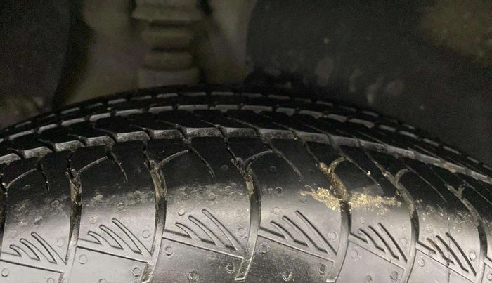 2018 Hyundai Creta SX AT 1.6 DIESEL, Diesel, Automatic, 93,610 km, Right Rear Tyre Tread
