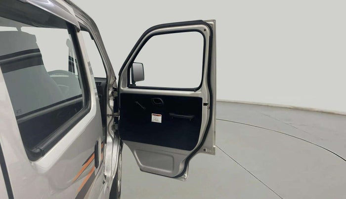 2019 Maruti Eeco 5 STR WITH A/C+HTR CNG, CNG, Manual, 82,776 km, RHS Front Door
