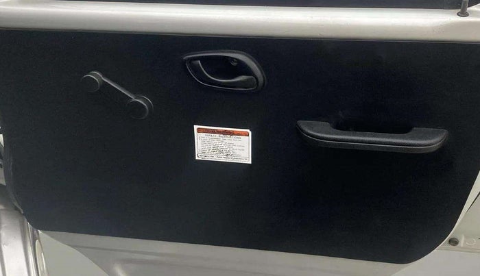 2019 Maruti Eeco 5 STR WITH A/C+HTR CNG, CNG, Manual, 82,776 km, Driver Side Door Panels Control