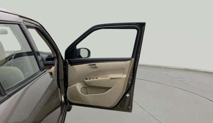 2017 Maruti Dzire VXI, Petrol, Manual, 54,376 km, RHS Front Door