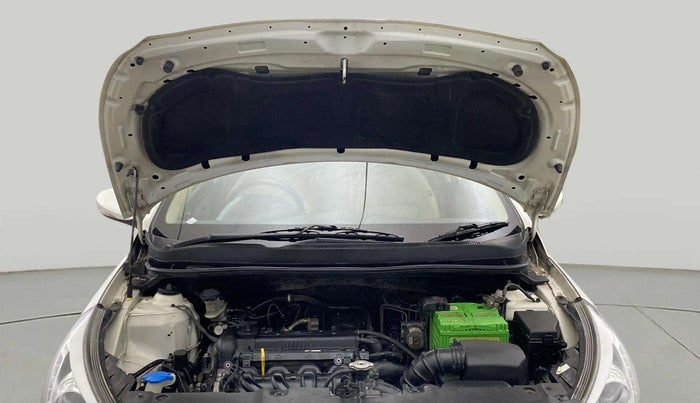 2014 Hyundai Verna FLUIDIC 1.6 VTVT SX OPT, Petrol, Manual, 99,145 km, Open Bonet