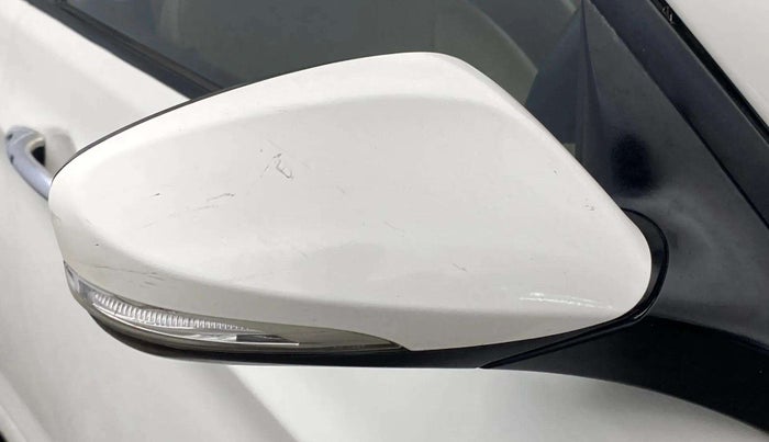 2014 Hyundai Verna FLUIDIC 1.6 VTVT SX OPT, Petrol, Manual, 99,145 km, Right rear-view mirror - Minor scratches