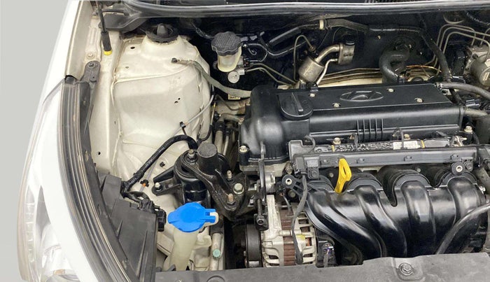 2014 Hyundai Verna FLUIDIC 1.6 VTVT SX OPT, Petrol, Manual, 99,145 km, Engine View - Right