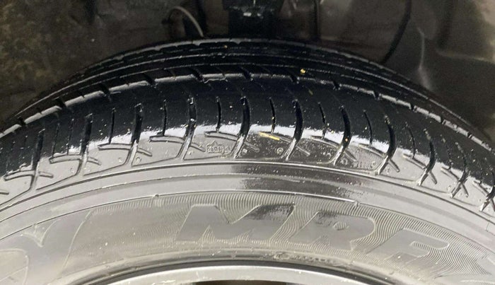 2018 Hyundai Elite i20 ASTA 1.2, Petrol, Manual, 73,403 km, Right Front Tyre Tread