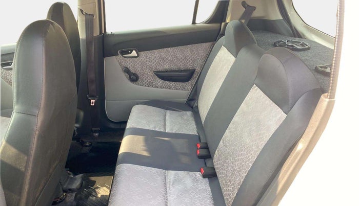2017 Maruti Alto 800 LXI, Petrol, Manual, 39,194 km, Right Side Rear Door Cabin