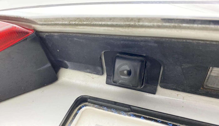 2016 Maruti Ciaz ZXI+ RS, CNG, Manual, 56,033 km, Parking Camera