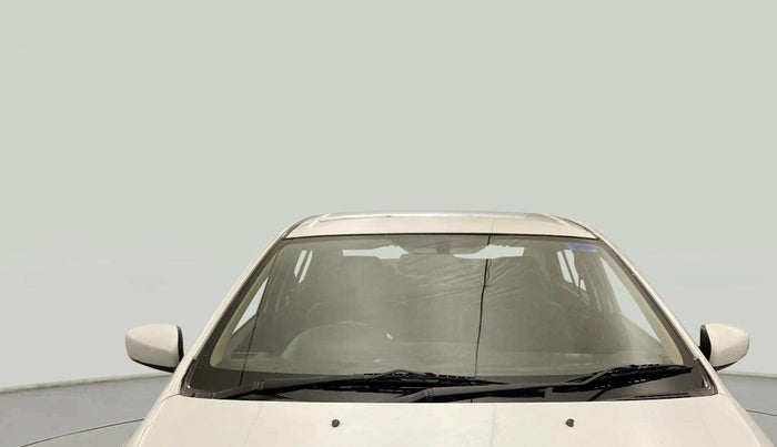 2016 Maruti Ciaz ZXI+ RS, CNG, Manual, 56,033 km, Front Windshield