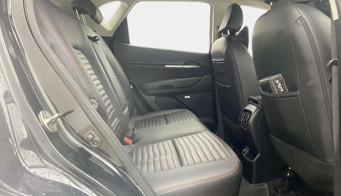 2021 KIA SONET GTX PLUS 1.0 IMT, Petrol, Manual, 42,133 km, Right Side Rear Door Cabin