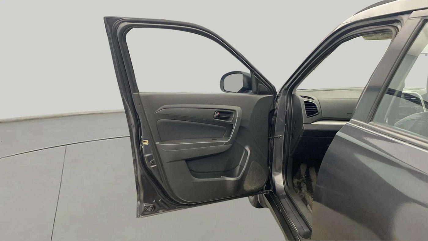 2017 Maruti Vitara Brezza VDI (O), Diesel, Manual, 96,173 km, LHS Front Door