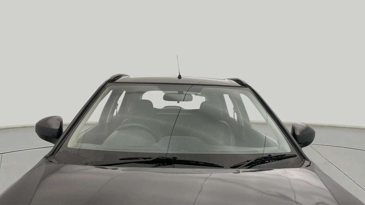2017 Maruti Vitara Brezza VDI (O), Diesel, Manual, 96,173 km, Front Windshield