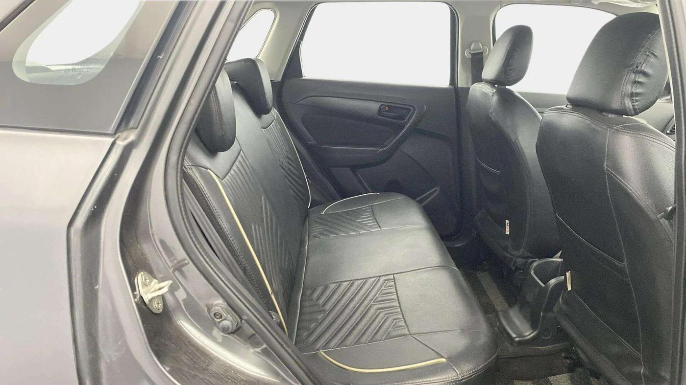 2017 Maruti Vitara Brezza VDI (O), Diesel, Manual, 96,173 km, Right Side Rear Door Cabin