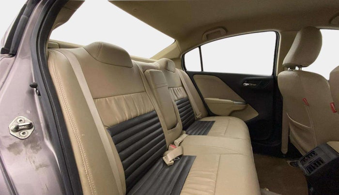 2015 Honda City 1.5L I-VTEC V MT, Petrol, Manual, 61,039 km, Right Side Rear Door Cabin
