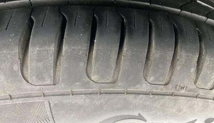 2015 Honda City 1.5L I-VTEC V MT, Petrol, Manual, 61,039 km, Right Rear Tyre Tread