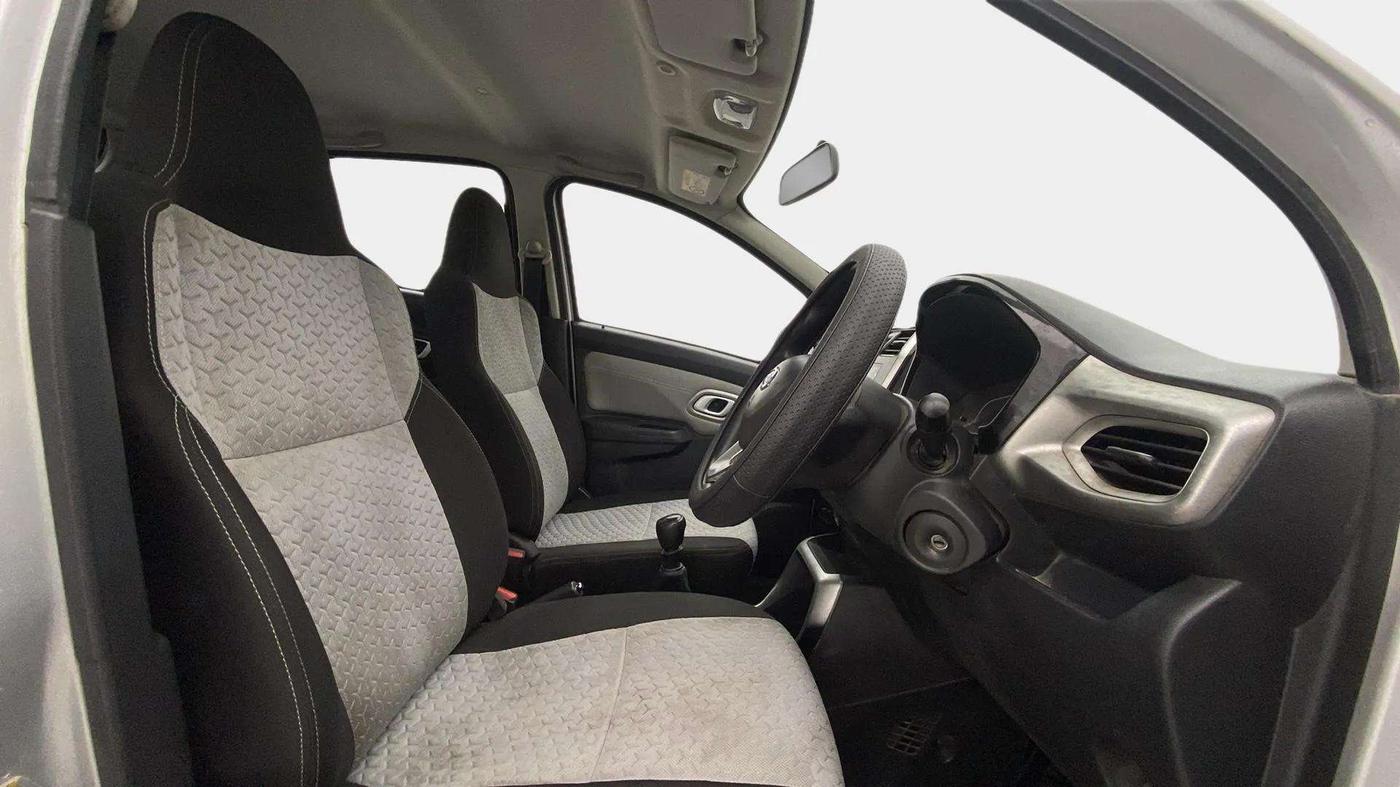2021 Datsun Redi Go T(O) 1.0, Petrol, Manual, 51,200 km, Right Side Front Door Cabin