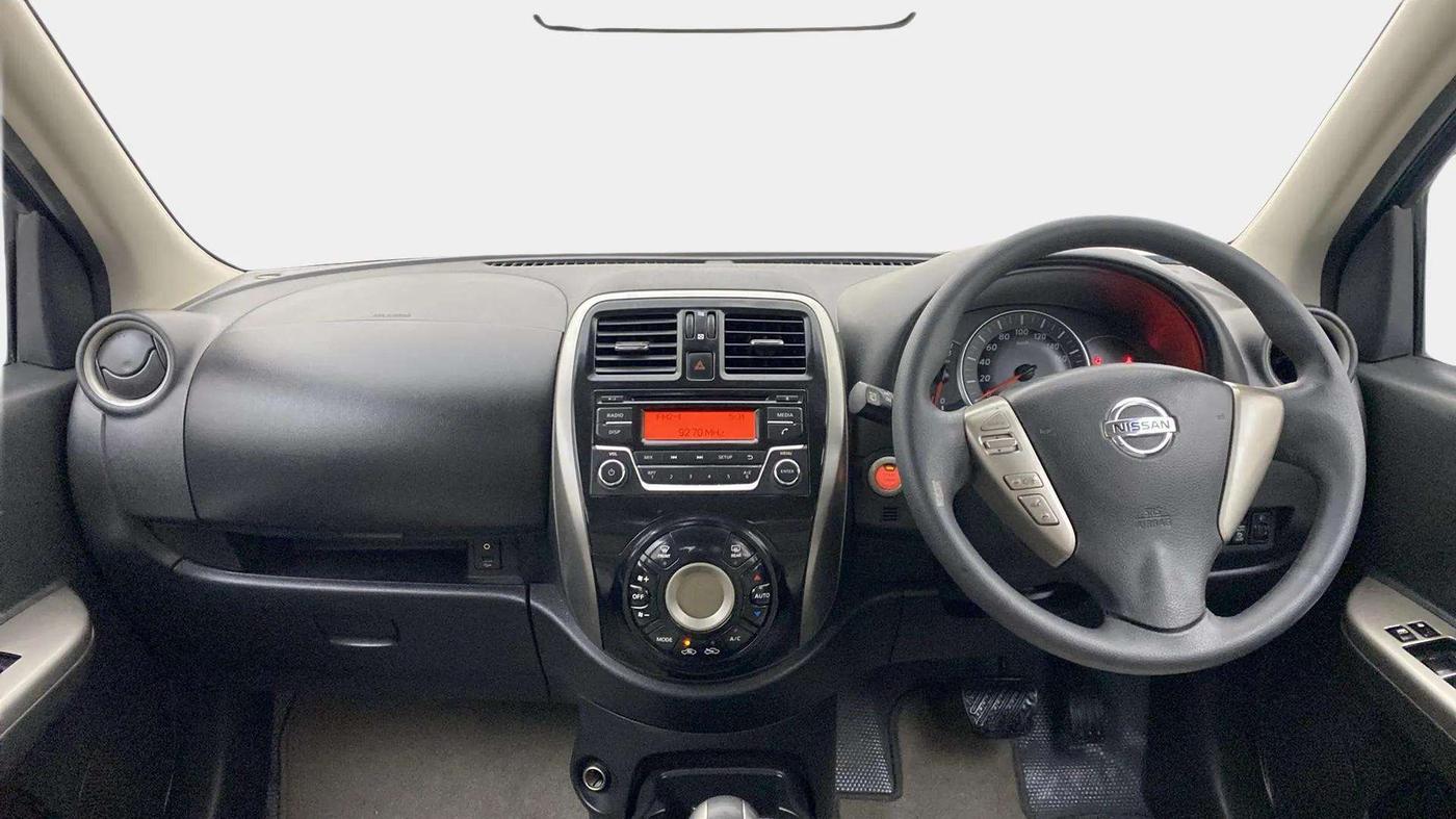 2017 Nissan Micra XV CVT, Petrol, Automatic, 45,043 km, Dashboard