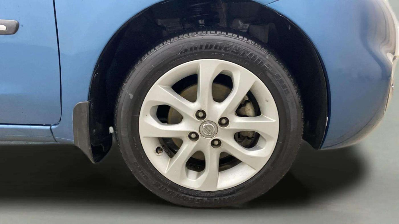 2017 Nissan Micra XV CVT, Petrol, Automatic, 45,043 km, Right Front Wheel