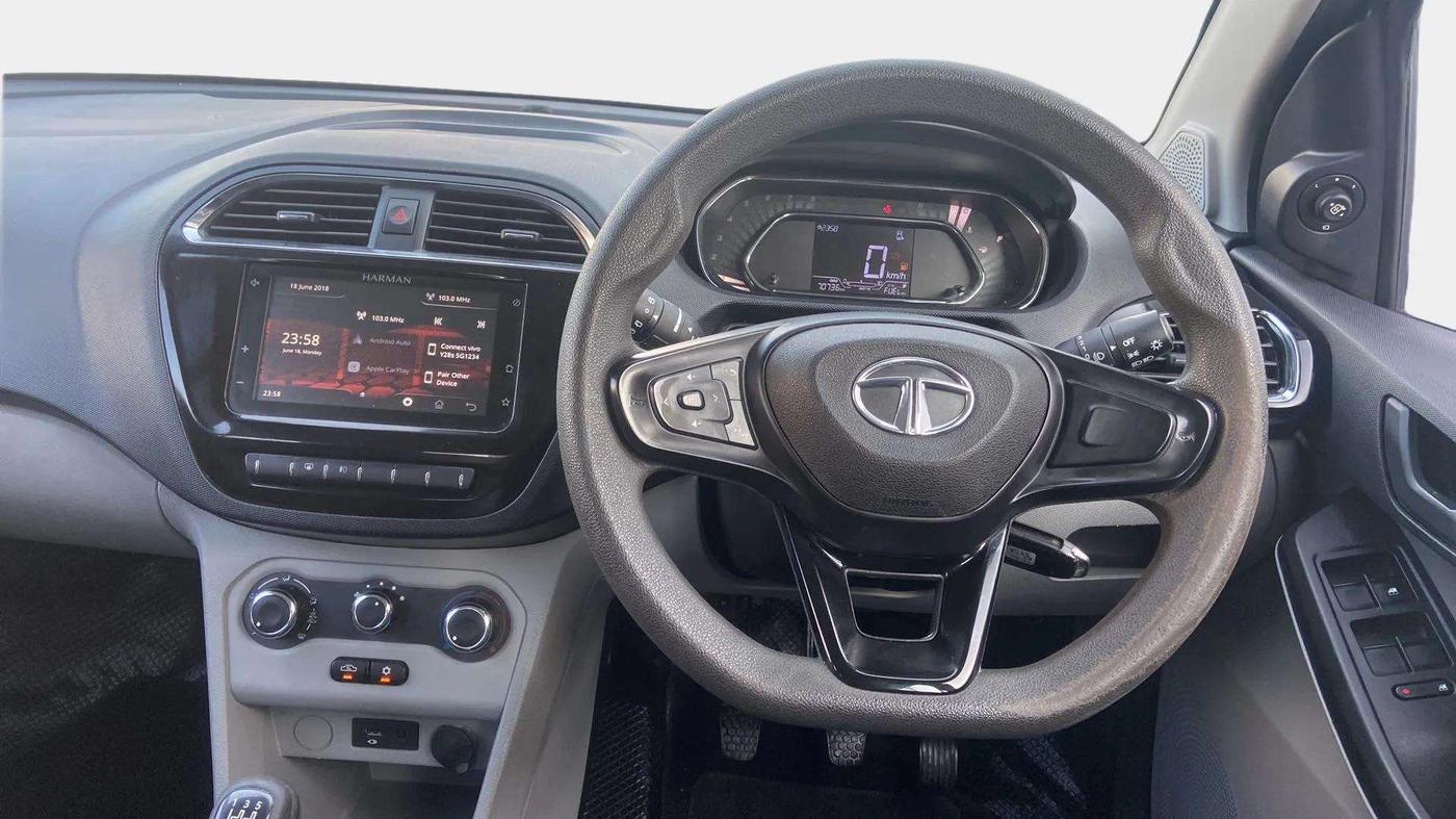 2021 Tata Tiago XZ PETROL, Petrol, Manual, 70,851 km, Steering Wheel Close Up