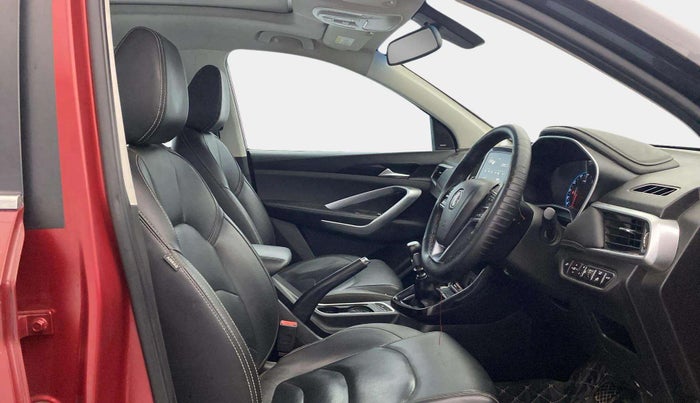 2020 MG HECTOR SHARP 2.0 DIESEL DUAL TONE, Diesel, Manual, 85,461 km, Right Side Front Door Cabin