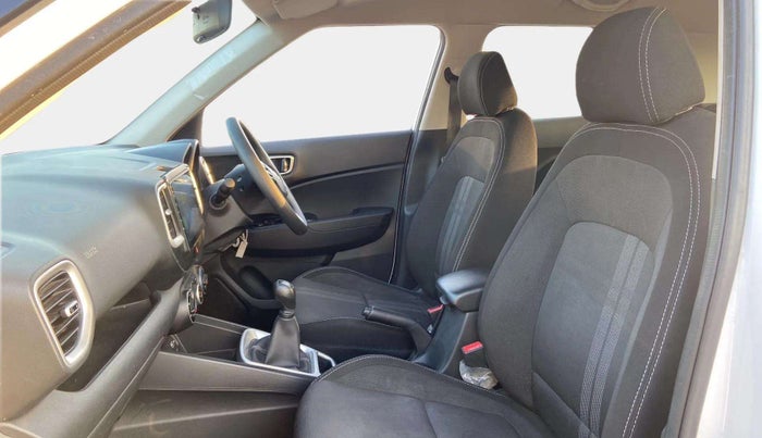 2021 Hyundai VENUE S 1.2, Petrol, Manual, 21,924 km, Right Side Front Door Cabin