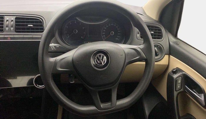 2016 Volkswagen Ameo COMFORTLINE 1.2L, Petrol, Manual, 46,274 km, Steering Wheel Close Up