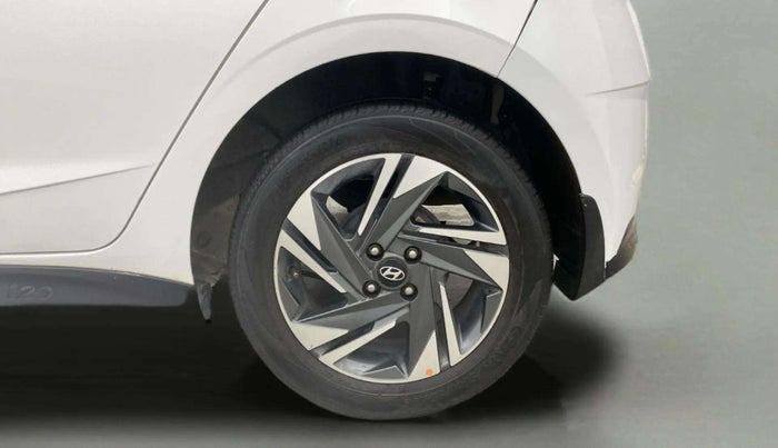 2022 Hyundai NEW I20 ASTA 1.2 MT, Petrol, Manual, 45,056 km, Left Rear Wheel