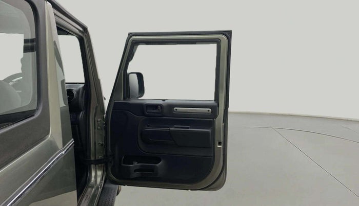 2021 Mahindra Thar LX PETROL HT 4WD AT, Petrol, Automatic, 67,241 km, RHS Front Door