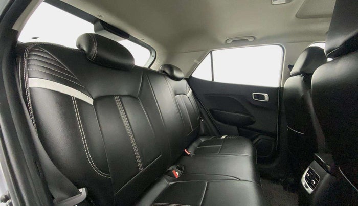 2019 Hyundai VENUE SX 1.0 TURBO, Petrol, Manual, 63,760 km, Right Side Rear Door Cabin