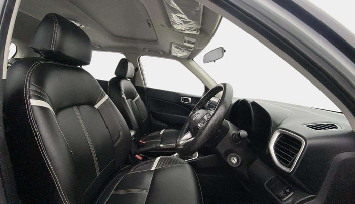 2019 Hyundai VENUE SX 1.0 TURBO, Petrol, Manual, 63,760 km, Right Side Front Door Cabin