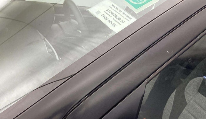 2015 Maruti Swift VXI, Petrol, Manual, 8,216 km, Left A pillar - Minor scratches
