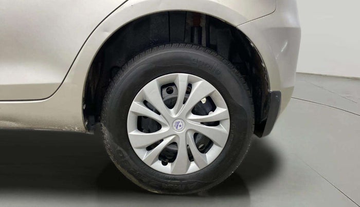 2015 Maruti Swift VXI, Petrol, Manual, 8,216 km, Left Rear Wheel