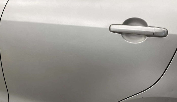 2015 Maruti Swift VXI, Petrol, Manual, 8,216 km, Rear left door - Minor scratches