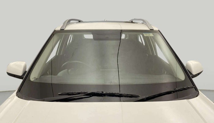 2021 Hyundai VENUE SX 1.5 CRDI, Diesel, Manual, 35,957 km, Front Windshield