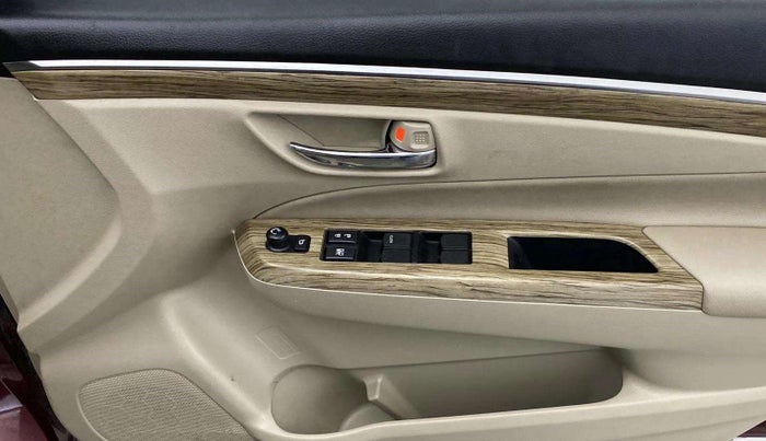2019 Maruti Ciaz ALPHA  AT 1.5 SHVS PETROL, Petrol, Automatic, 47,834 km, Driver Side Door Panels Control