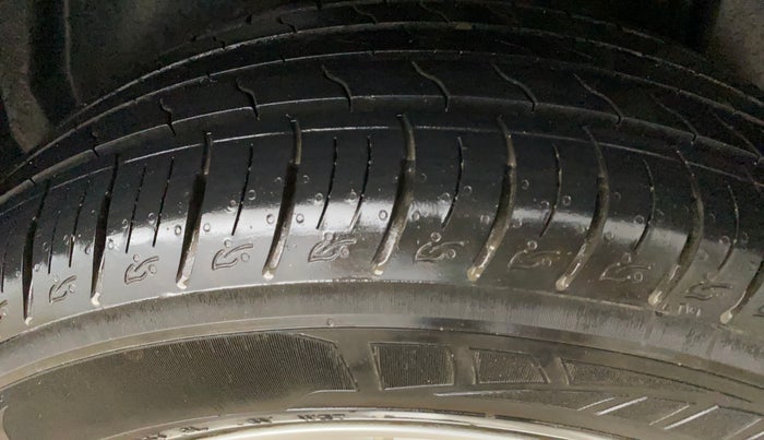 2019 Jeep Compass SPORT PLUS 1.4 PETROL, Petrol, Manual, 62,587 km, Left Rear Tyre Tread