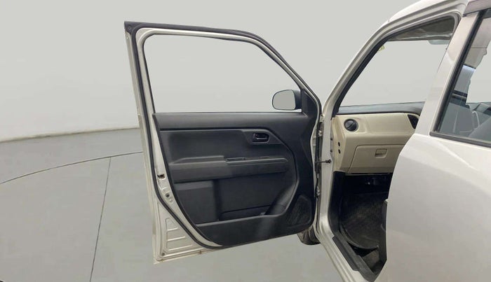 2020 Maruti New Wagon-R LXI CNG 1.0, CNG, Manual, 32,826 km, LHS Front Door