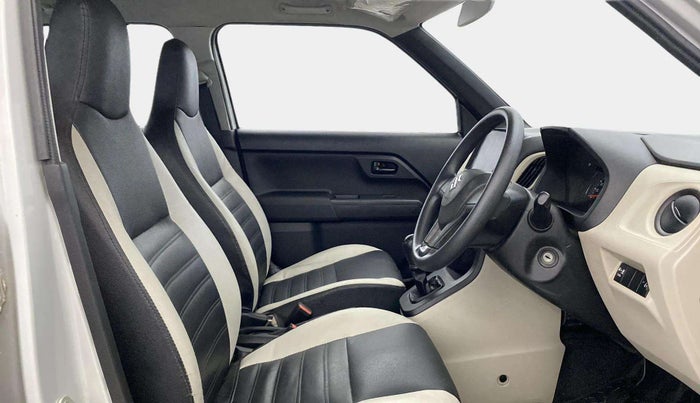 2020 Maruti New Wagon-R LXI CNG 1.0, CNG, Manual, 32,826 km, Right Side Front Door Cabin