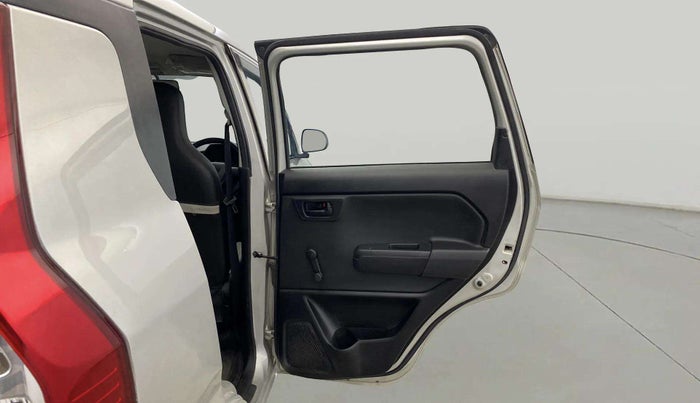 2020 Maruti New Wagon-R LXI CNG 1.0, CNG, Manual, 32,826 km, RHS Rear Door