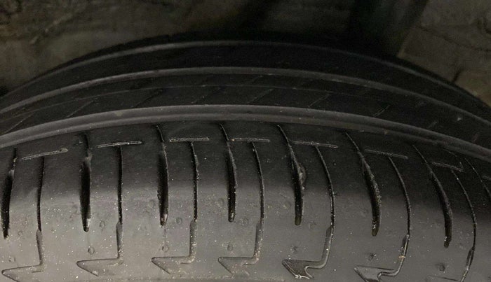 2020 Honda Amaze 1.2L I-VTEC S, Petrol, Manual, 16,981 km, Left Rear Tyre Tread