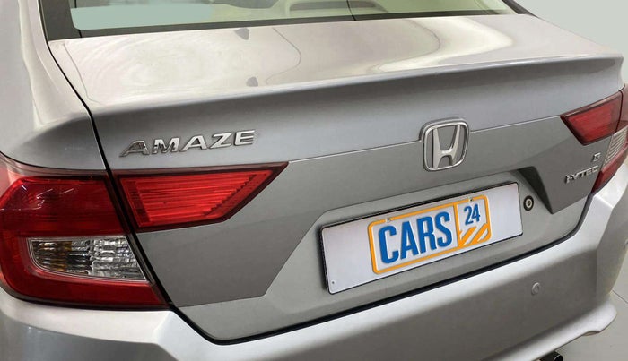 2020 Honda Amaze 1.2L I-VTEC S, Petrol, Manual, 16,981 km, Dicky (Boot door) - Minor scratches